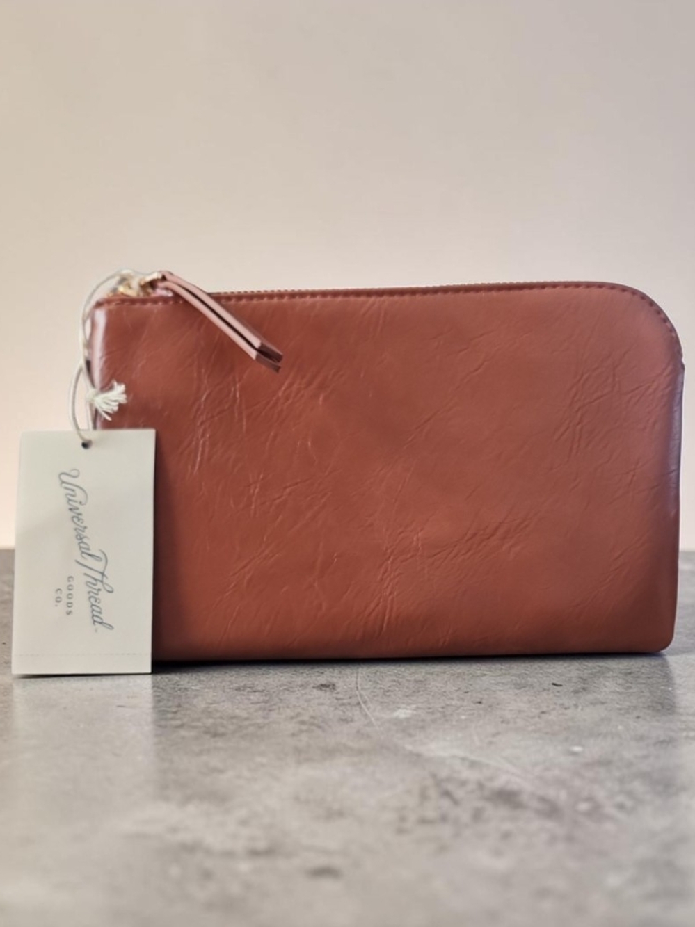 Universal Thread Faux Leather-Wristlet/Clutch in Rust Brown- NEW